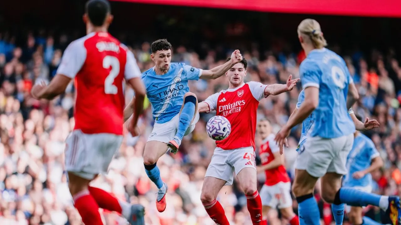 موعد مواجهة مانشستر سيتي وأرسنال في الدوري الإنجليزي والقنوات الناقلة للقاء المنتظر